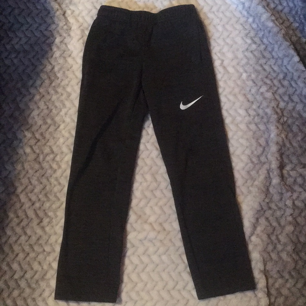Nike dri fit athletic pants